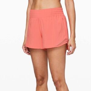 Lululemon Hotty Hot Short *High-Rise Long 4" Light Coral Size 6